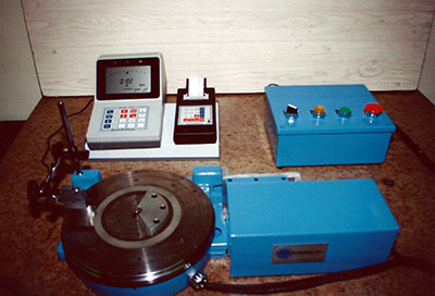 A rotary grinding table performing an inspection application